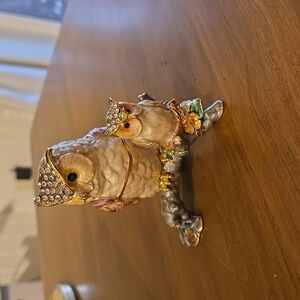 Rucinni owl and baby trinket box